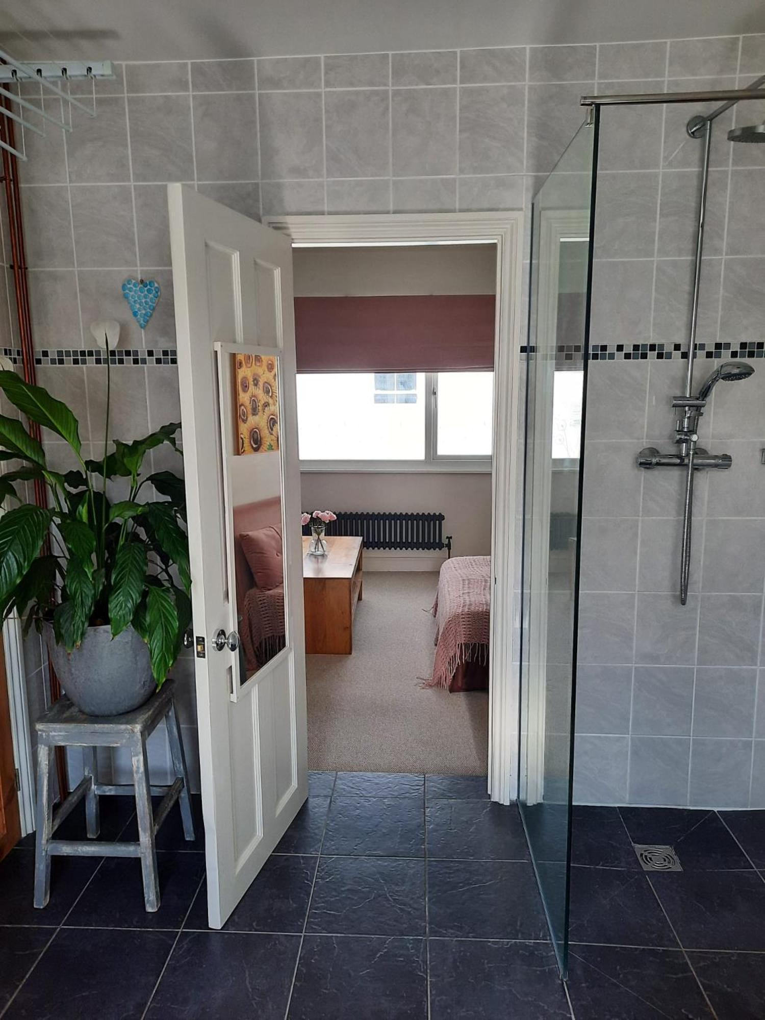Séjour chez l'habitant Super King Bedroom With Large Ensuite *